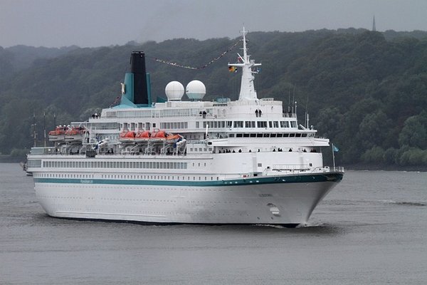 Naviguez sereinement : l'assurance indispensable pour vos croisières polaires