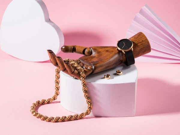 Découvrez des bijoux en acier inoxydable pour affirmer votre style